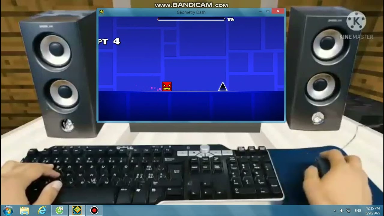 Realistic Minecraft Angry Steve but Steve Plays geometry dash