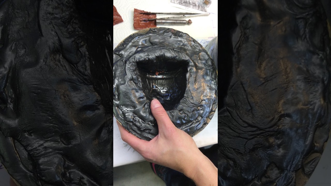 Fixturing a vessel in a pitch bowl for chasing