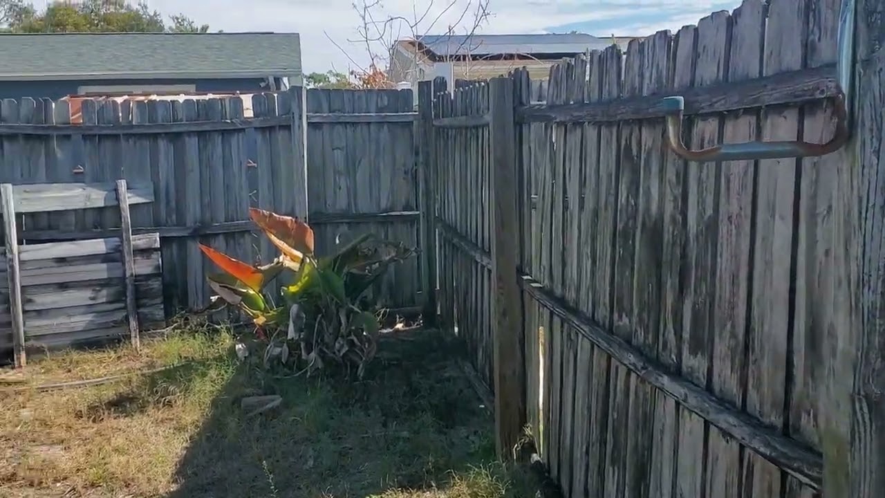 Finch Fence