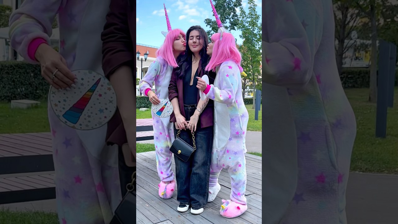 1 единорог, 2 волшебные карты, 3 головы, 1000 ярких чувств 🦄✨🎴💫