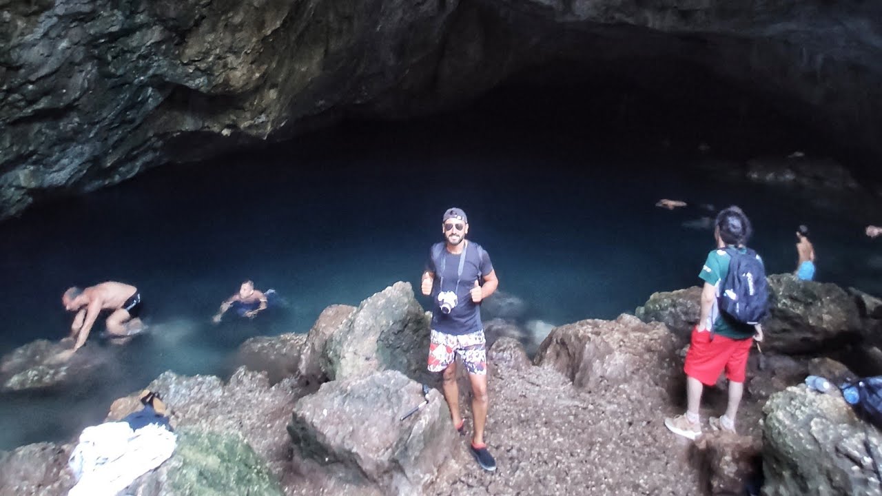 Zeus Mağarası Bir Çok Dalgıçın Boğulduğu Mağrada Yüzdüm