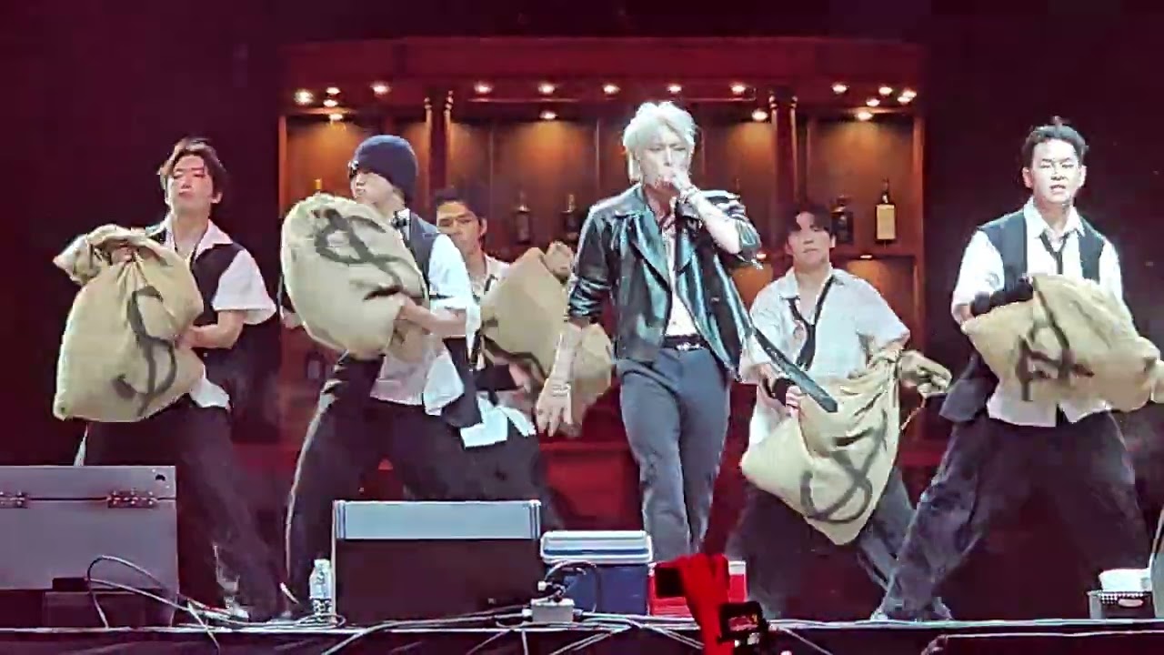 ATEEZ - 