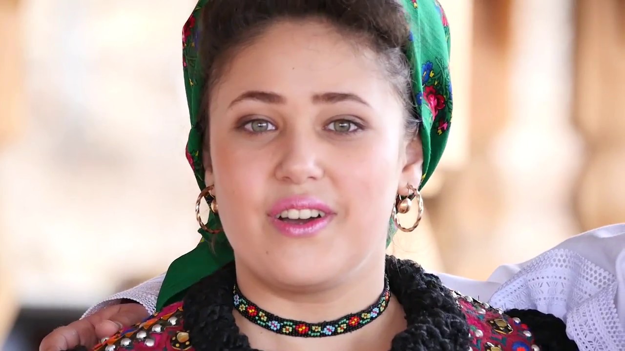 Ionuța Denisa Bud -  Hai și zi-mi din taragot