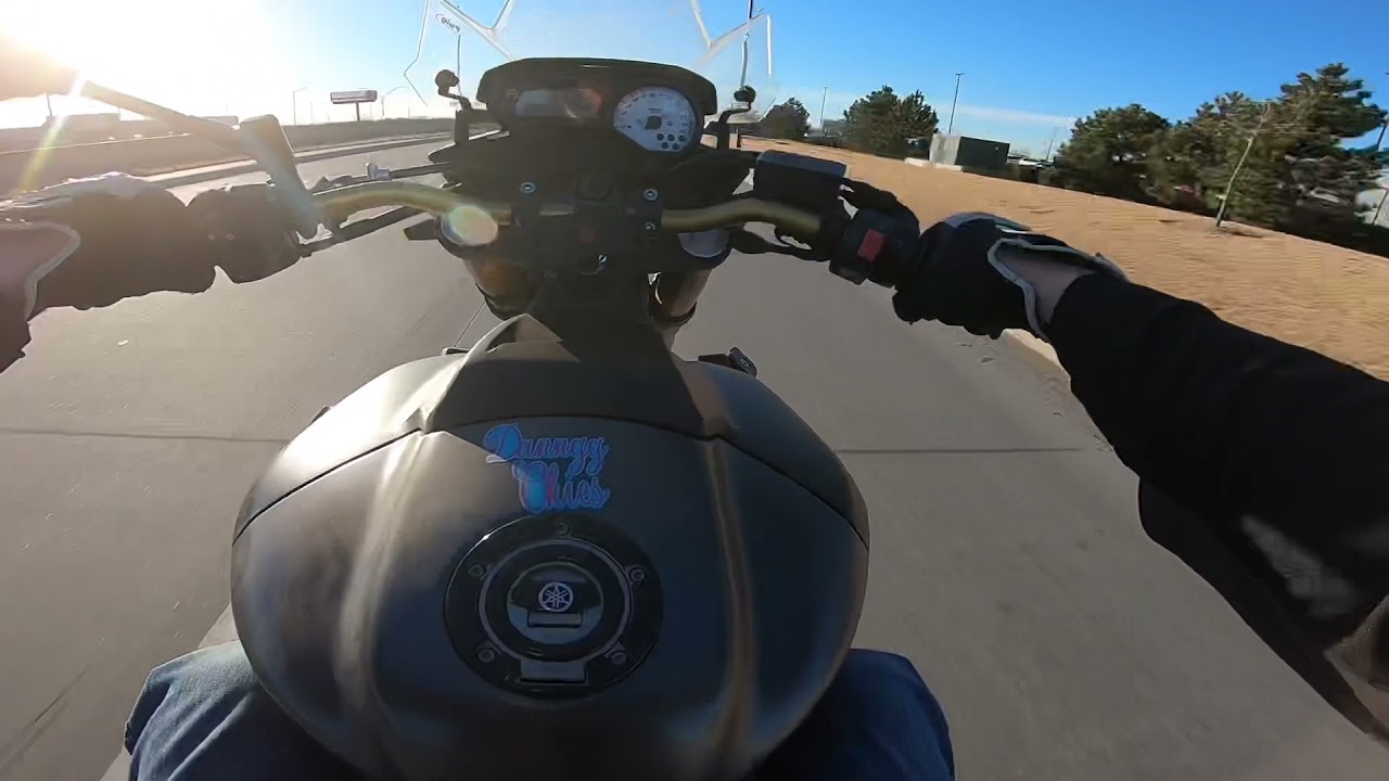 Fz8 Hooning around