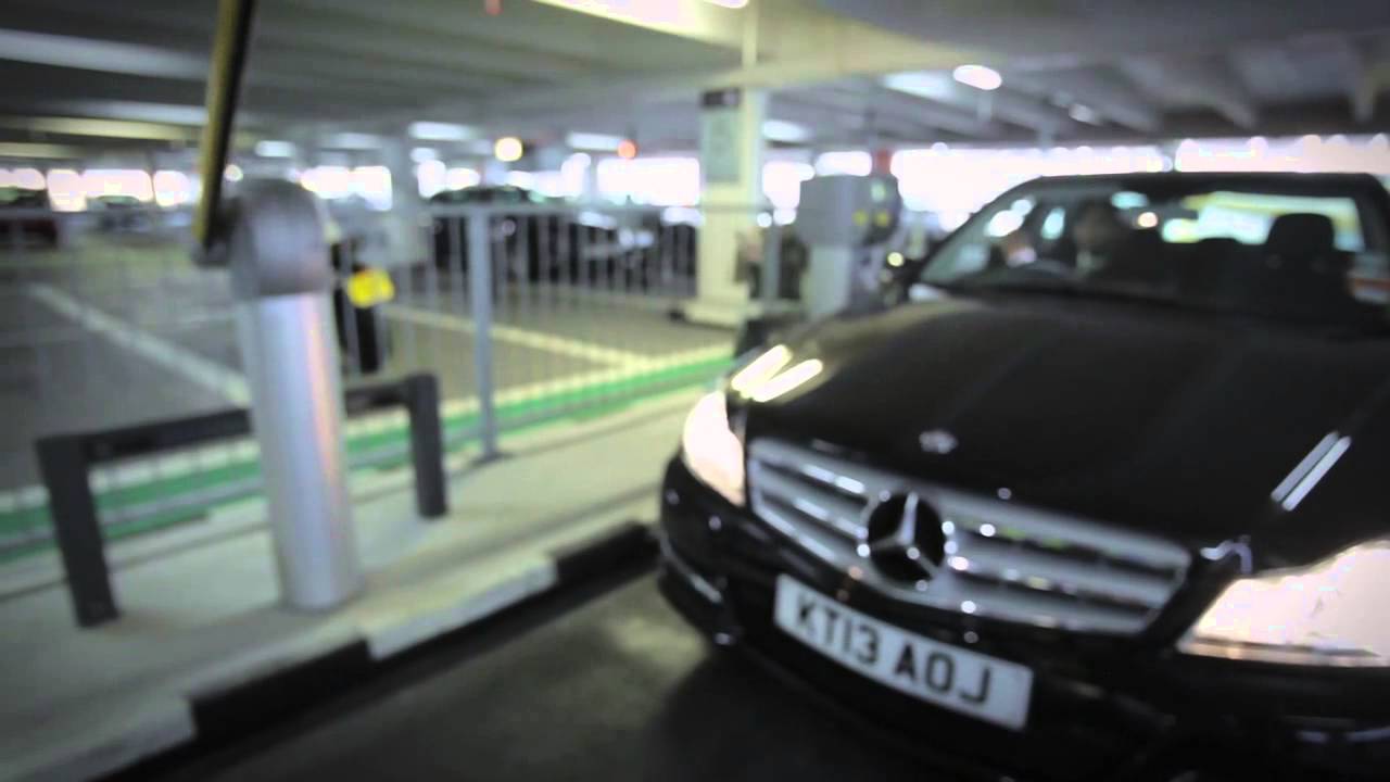 Premium parking at Gatwick Airport | How it works