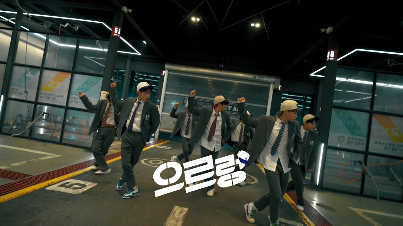 [TCA] EXO (엑소) _ GROWL (으르렁)  | performance practice video