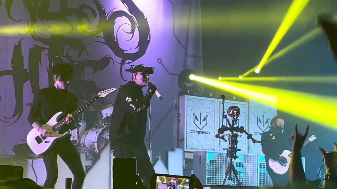 MOTIONLESS IN WHITE  Brand New Numb 