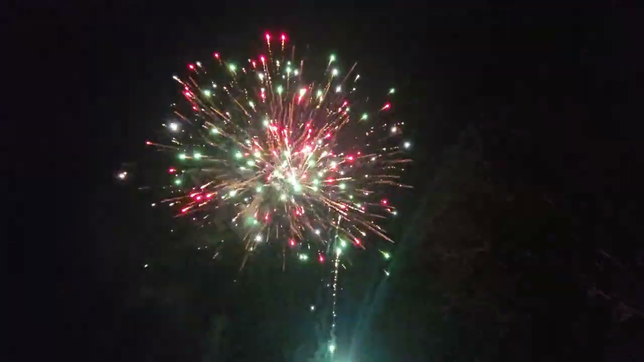 Extreme Starburst 288 shots - Broekhoff - Oud en Nieuw 2025/2026