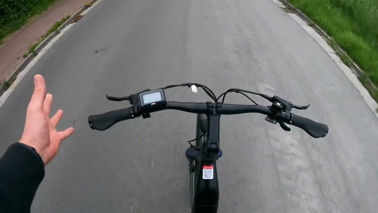 E-Bike freihändig fahren GRUNDIG E-Bike (GCB-1) Pedelec Grundlagen freihändiges Radfahren Anleitung