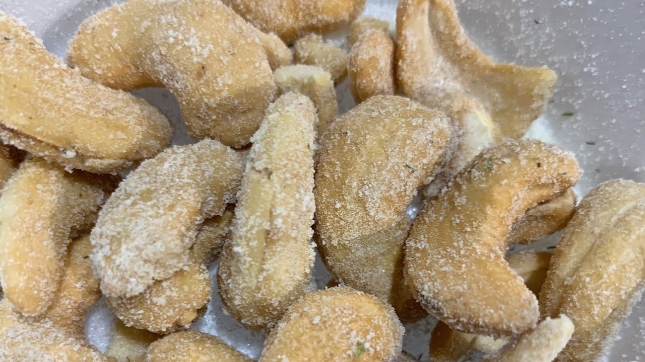 Seasoning Cashews and Other Nuts Using an Electrostatic Coating System