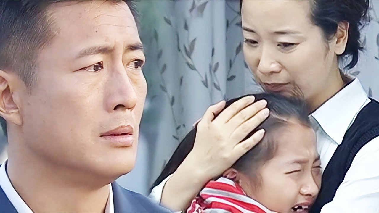 丈夫出轨，妻子提出离婚带走孩子，丈夫后悔大骂小三不如妻子！🦋#chinesedrama #中國電視劇 #爱情 #電影