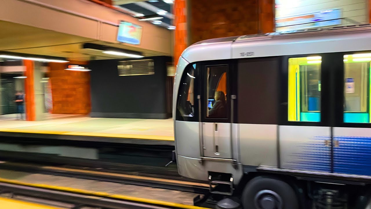 [Métro de Montréal] Trains AZUR en action sur la ligne orange 🟠