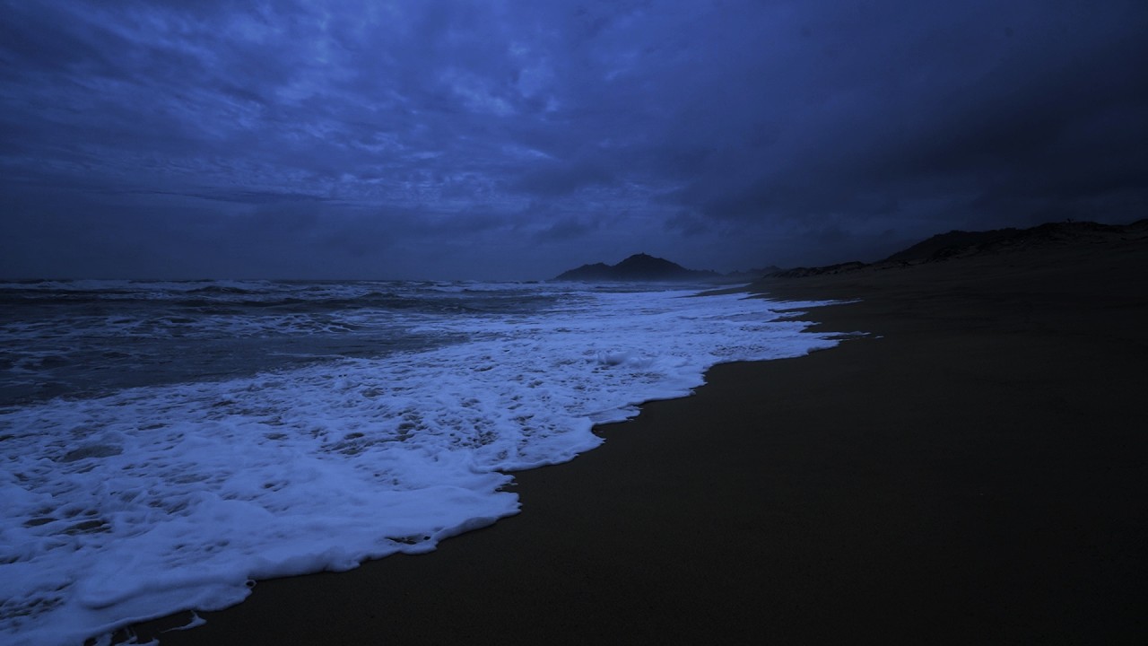 Ocean Wave Soundscape For Deep Sleeping – Caribbean Night Beach to Insomnia Relief