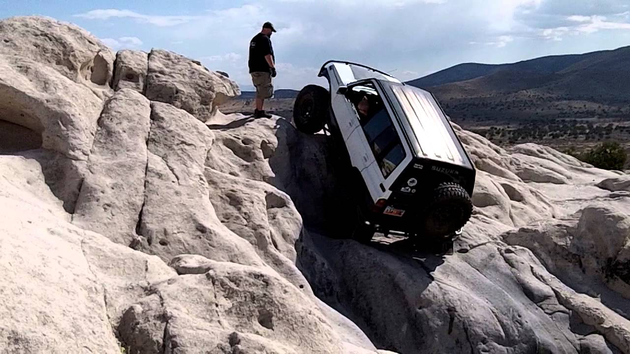 Suzuki Sidekick Rock Crawler in 