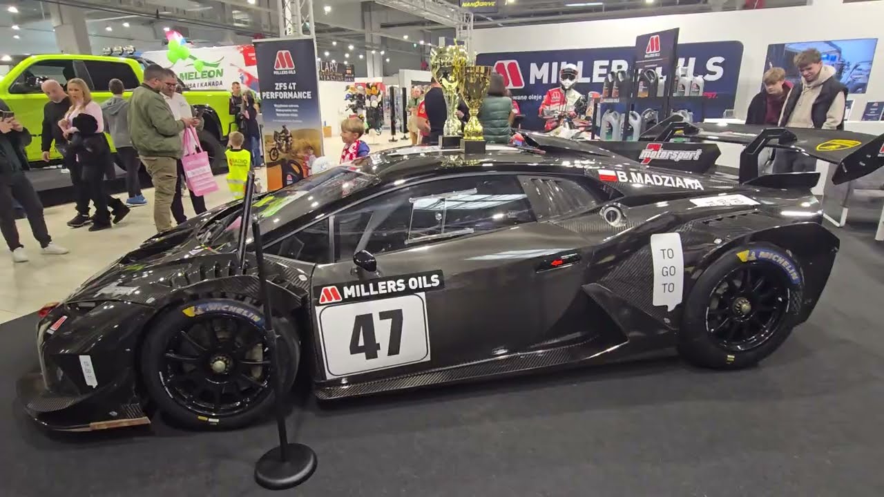 AMAZING LAMBORGHINI RACING CAR