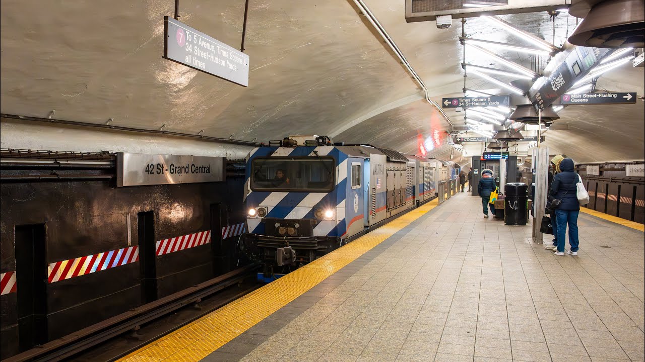 MTA New York City Subway: VakTrak 3 Vacuum Train with R255 #HL015 at Grand Central - 42nd Street