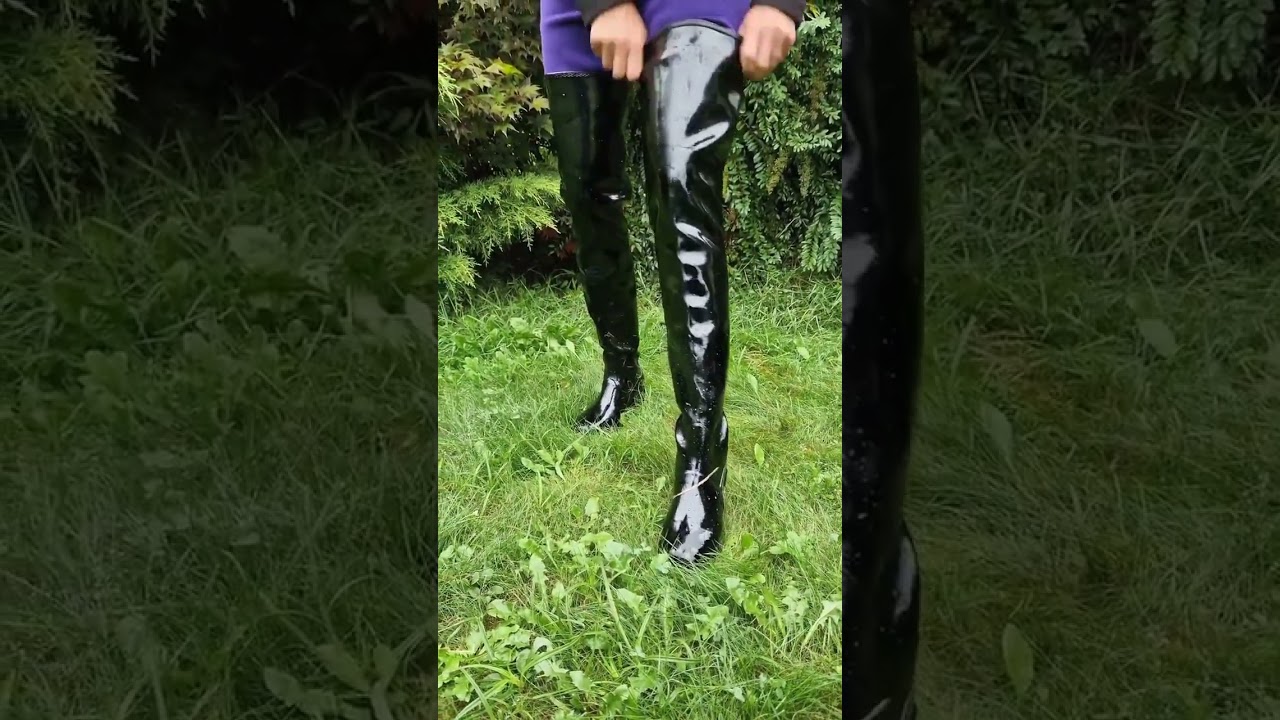 Acquos on#acquoboots #acquoofsweden #acquo #rubberboots #thighhighboots #thighboots #overknees #over
