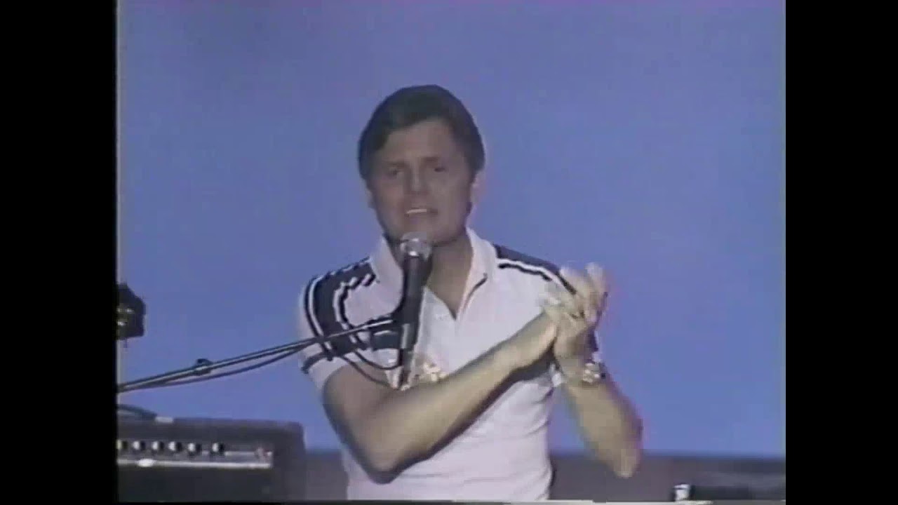 The Beach Boys - Good Vibrations (1984 Olympic Gala, Live)