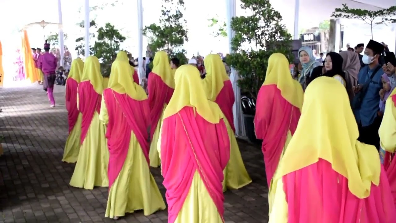 PROSESI WISUDA SANTRI PONPES AL-QURAN AL-FALAH CICALENGKA