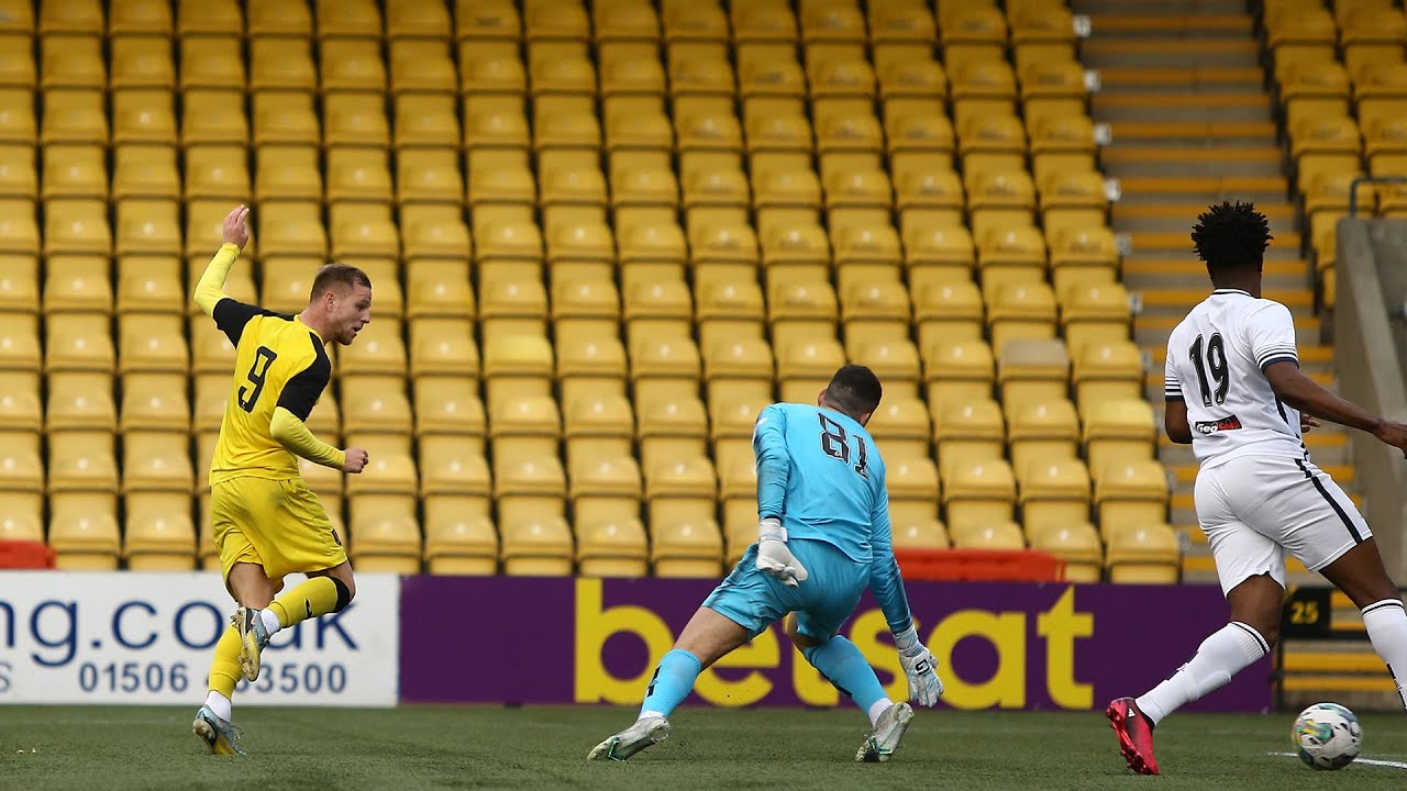 Bruce Anderson rolls into the second for Livingston against Alloa Athletic
