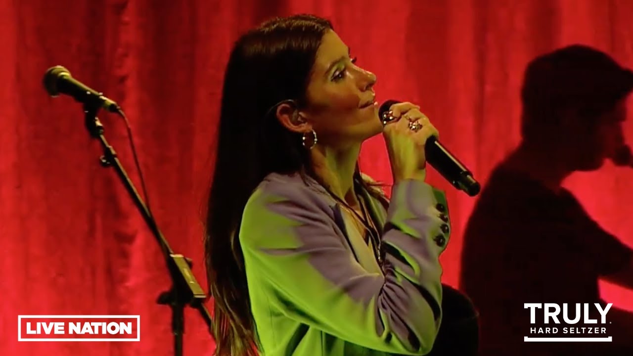 LÉON – Head And Heart On Fire (Live from the Fade Into A Dream Tour)