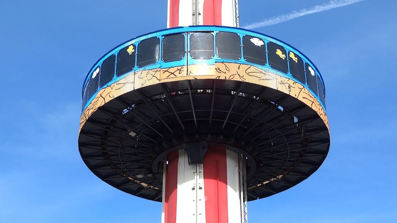 Woodstock's Bird's-Eye View (Sky Cabin) full ride during Peanuts Celebration at Knott's Berry Farm