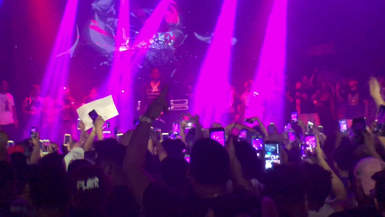 Young Dolph - 100 Shots LIVE