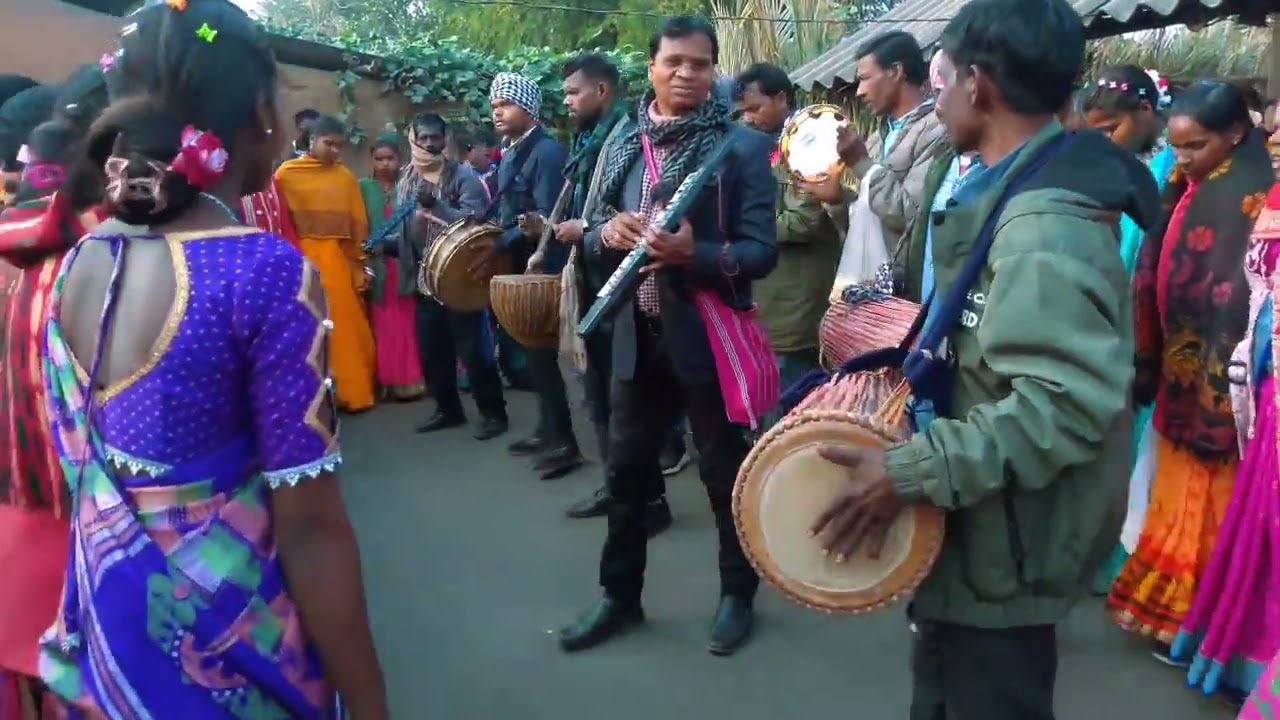 Bando bando don barae||santhali Christian song🥰❣️🌲