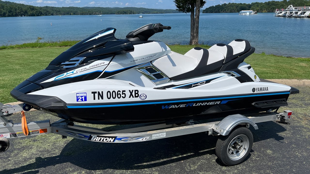 Yamaha Waverunner FX Cruiser HO 2018 года выпуска возле озера Норрис, штат Теннесси — ПРОДАН!