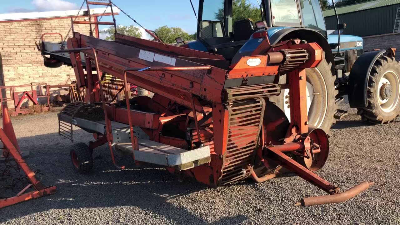 Superfaun potato harvester