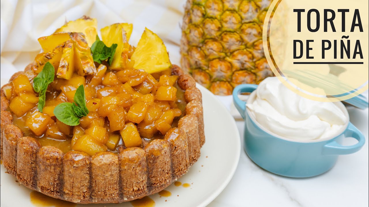 TORTA HÚMEDA DE PIÑA CARAMELIZADA