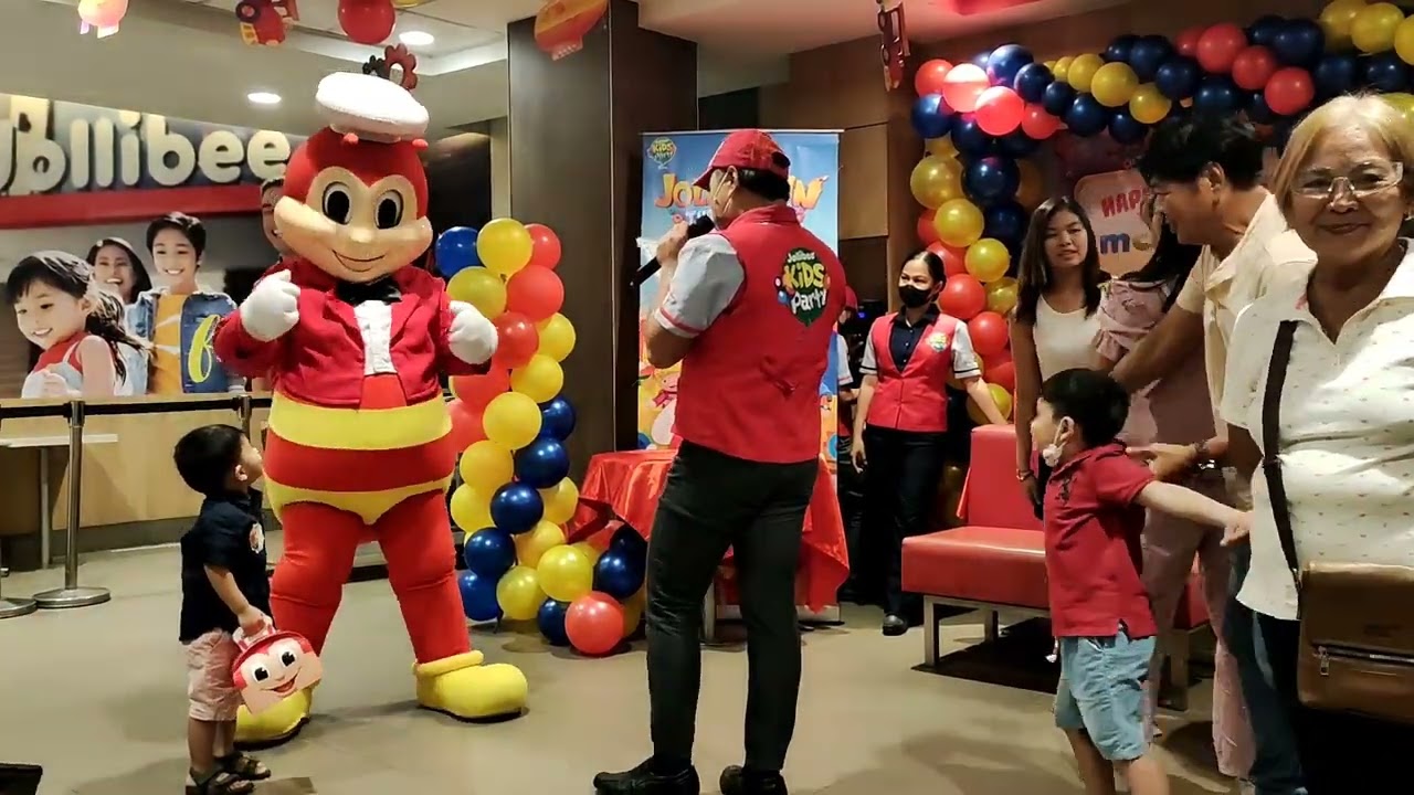 MCKENZEE RY 1ST BIRTHDAY WITH JOLLIBEE || JOLLIBEE DANCE