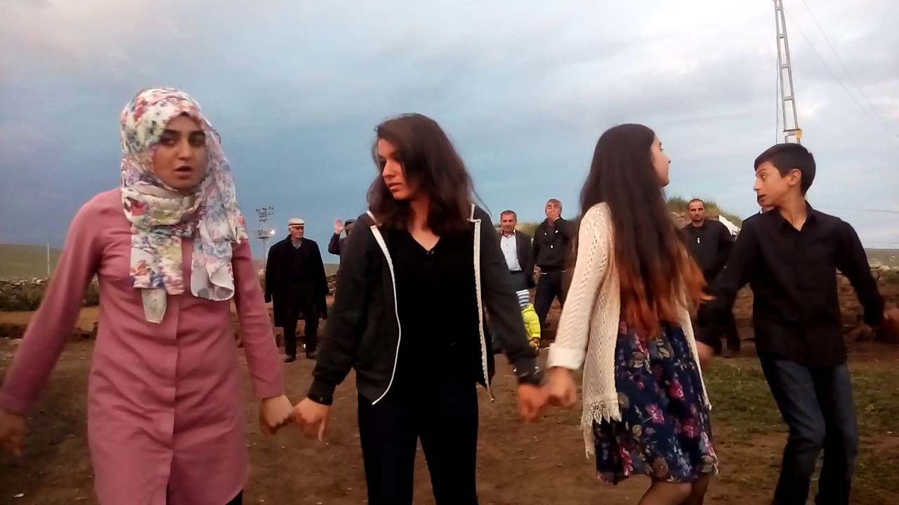 Kars susuz kiziroğlu köy düğünü