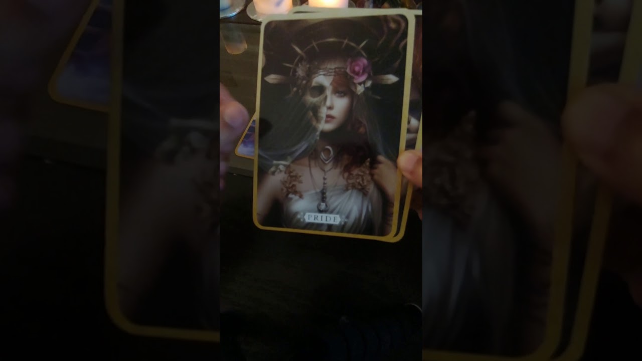 Twin Flames 🔥🔥 DM planing union with DF and someone else is in love with Karmic! 👀