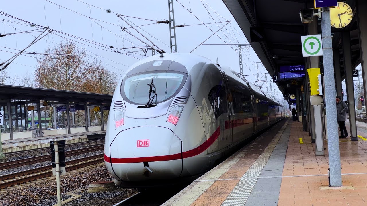Trains at Siegburg/Bonn