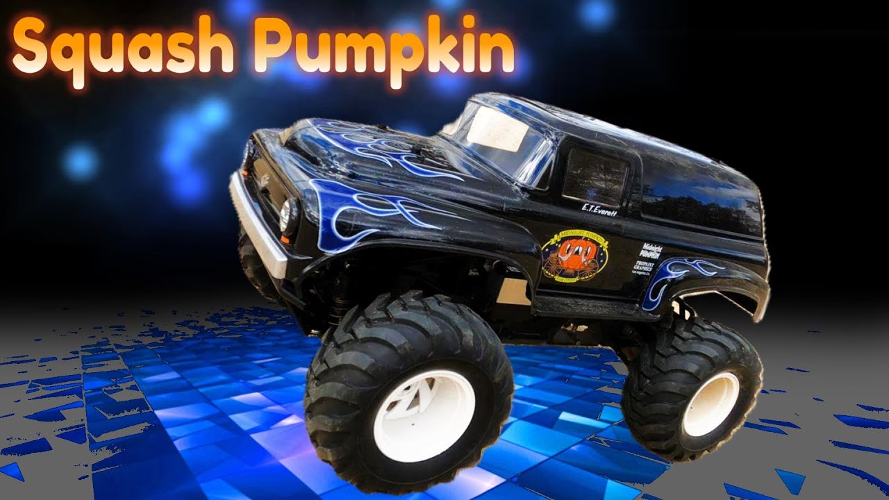 Tamiya squash Van custom Kicking up the dirt!