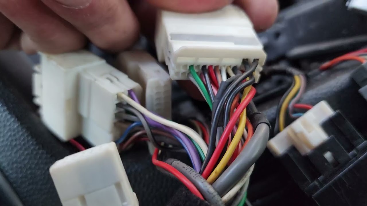 ONDE ENCONTRAR OS FIOS DO COMANDO DE VOLANTE NA HYUNDAI IX35
