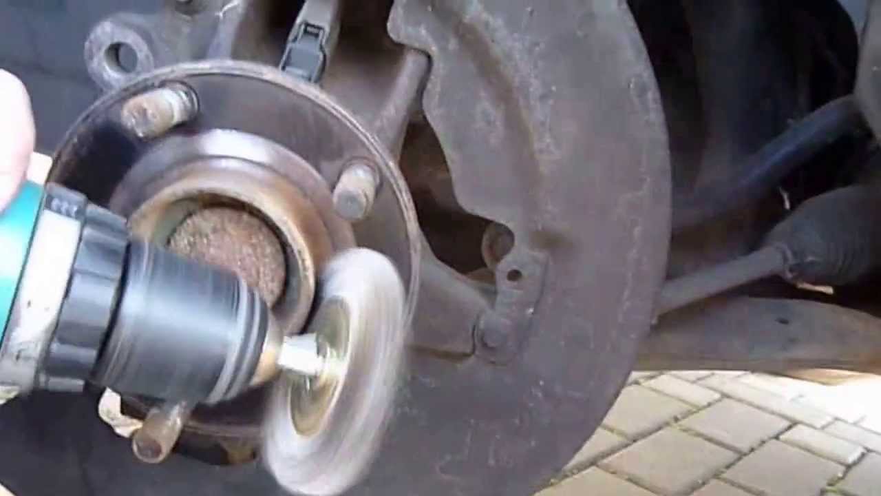 Volvo V50 Bremse Vorne wechseln