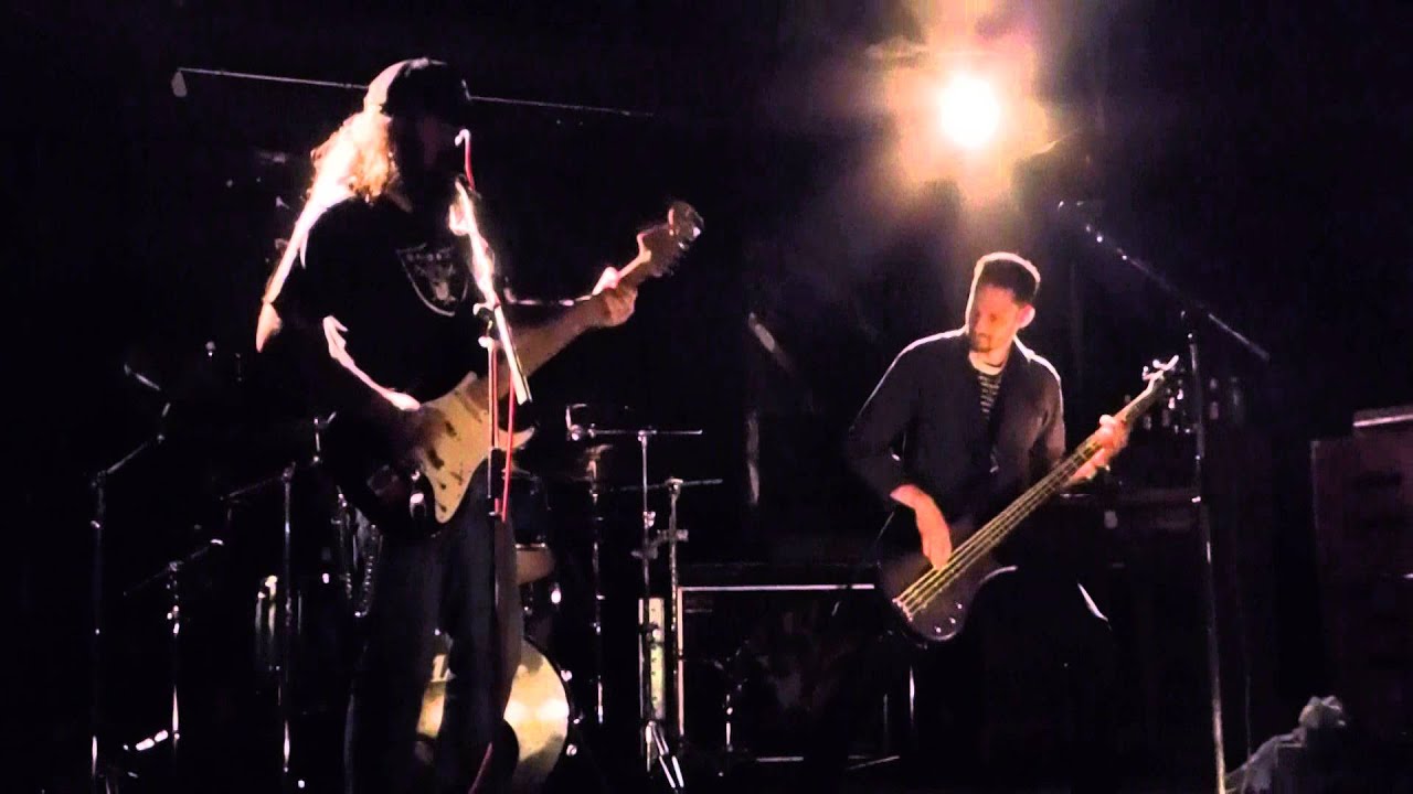 Herida - Bleed (live at the Railway Hotel, Southend)