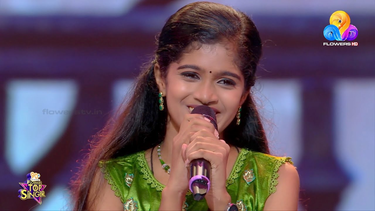 ഓമനത്തിങ്കൾ താരാട്ടിൽ അലിഞ്ഞ് ആൻ...