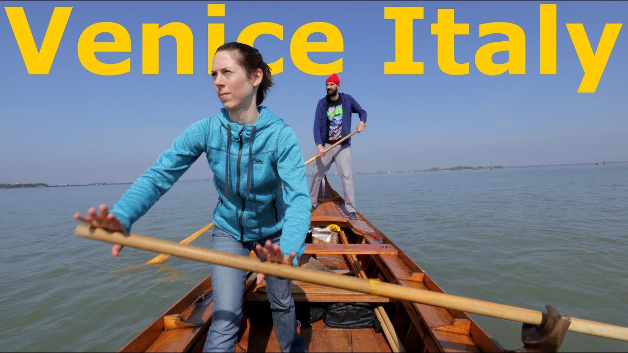 Venice, Italy | First Days Exploring & Learning to Row a Batellina