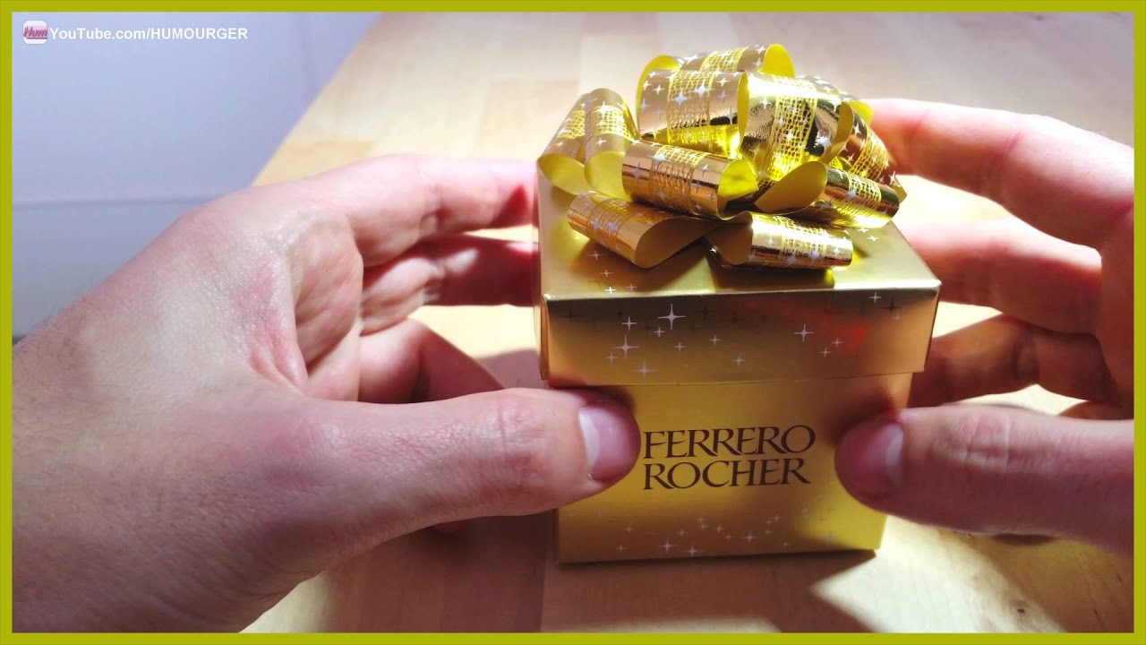 Ferrero Rocher Gift Cube... What's inside ? (4K)