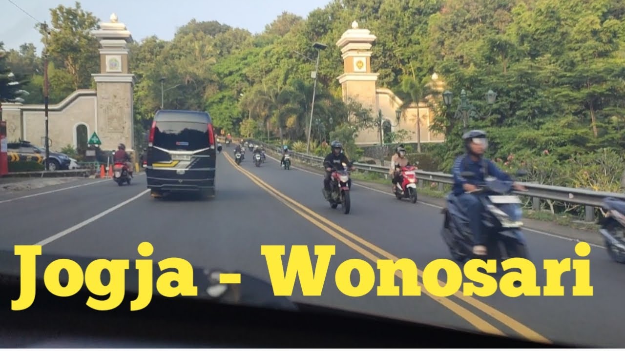 Early Morning Drive from Yogyakarta to Wonosari