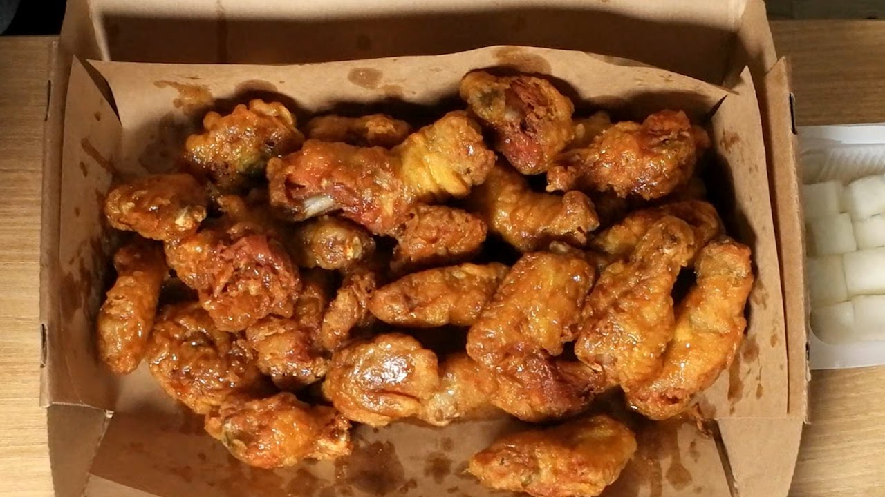 ASMR ㅣ과자인줄..ㅋㅋ 교촌치킨 허니콤보 극리얼사운드 먹방 l Eating honey combo of the kyochon chicken