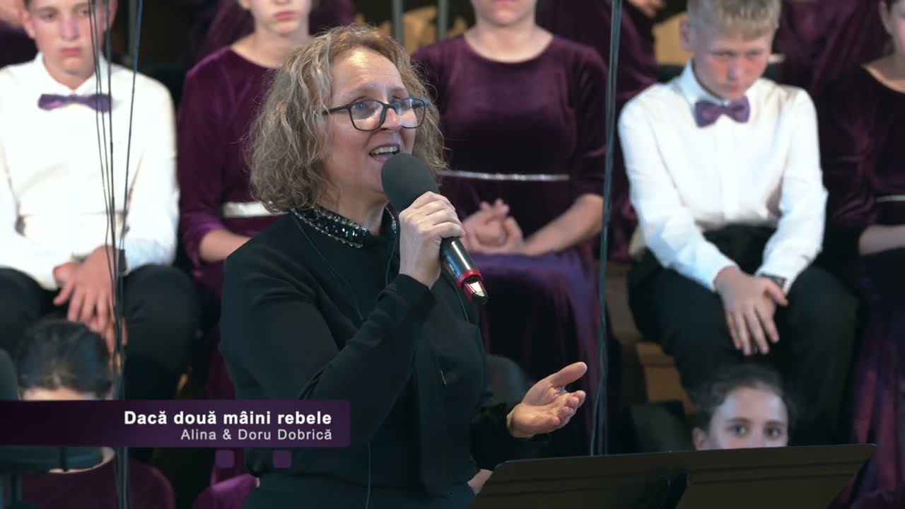 Alina Dobrică: Dacă două mâini rebele, Labirint - iun.2025