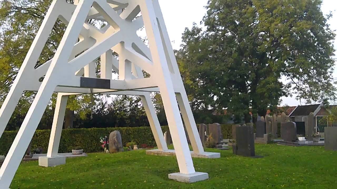 Ambient Movies - Graveyard