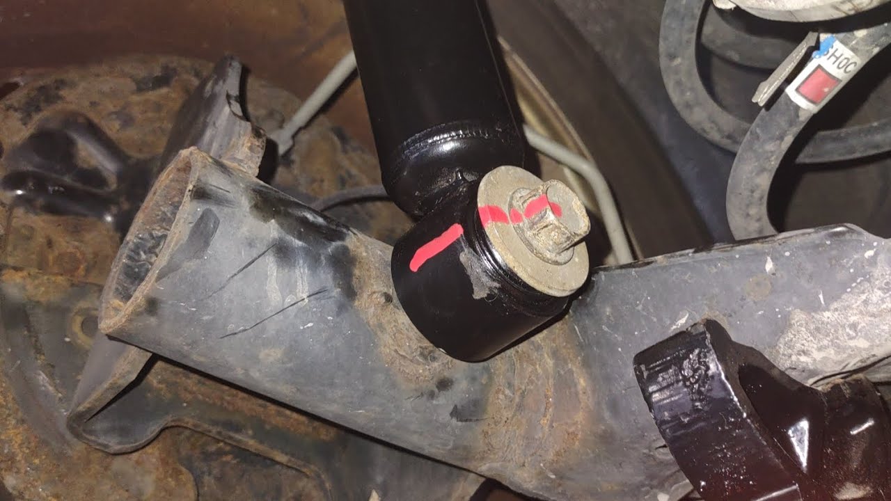 2017 Nissan Sentra REAR STRUTS REPLACEMENT!! HOW TO!! #automobile #mechanic #dji #youtubeshorts #fix