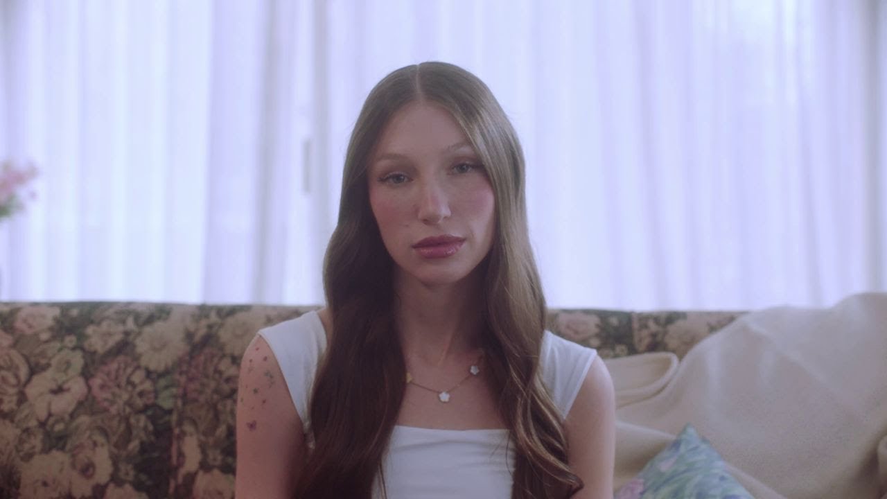 Yami Safdie - X Ella (Visualizer)