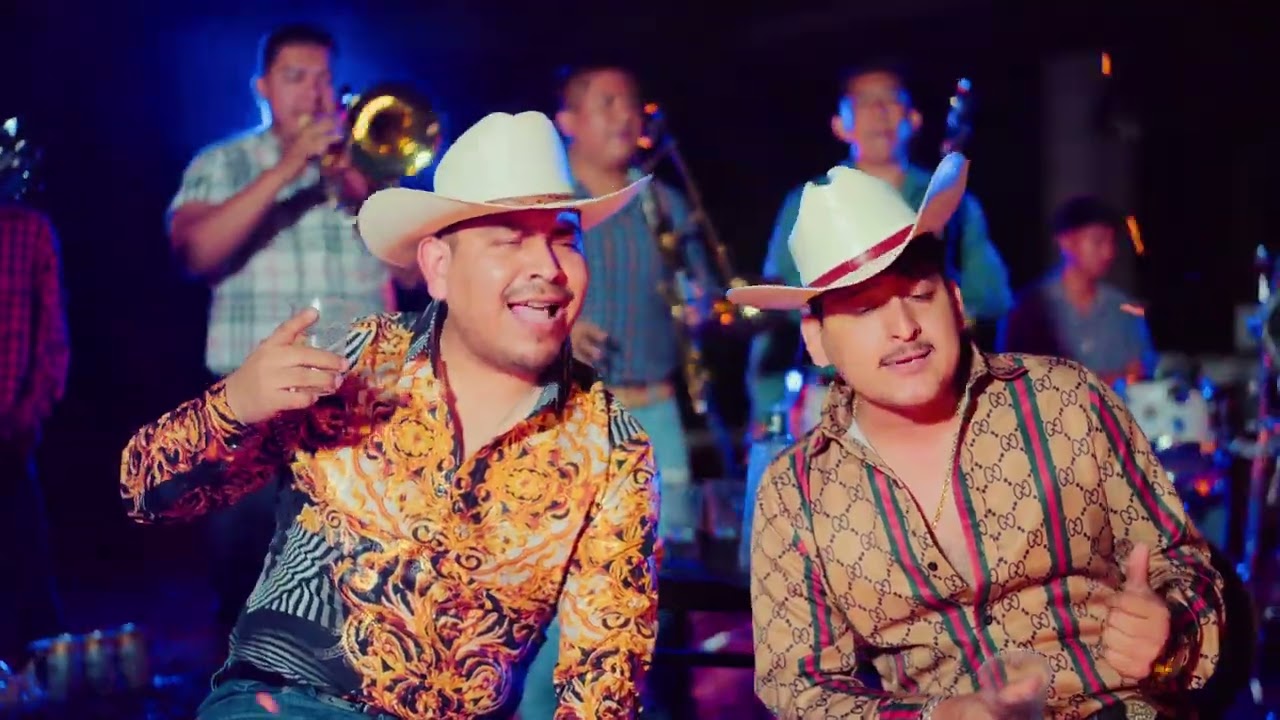 La Diferencia - Erik Moreno Y Su Banda Máximo Nivel ft Los Compas De La S (2024) Video Oficial