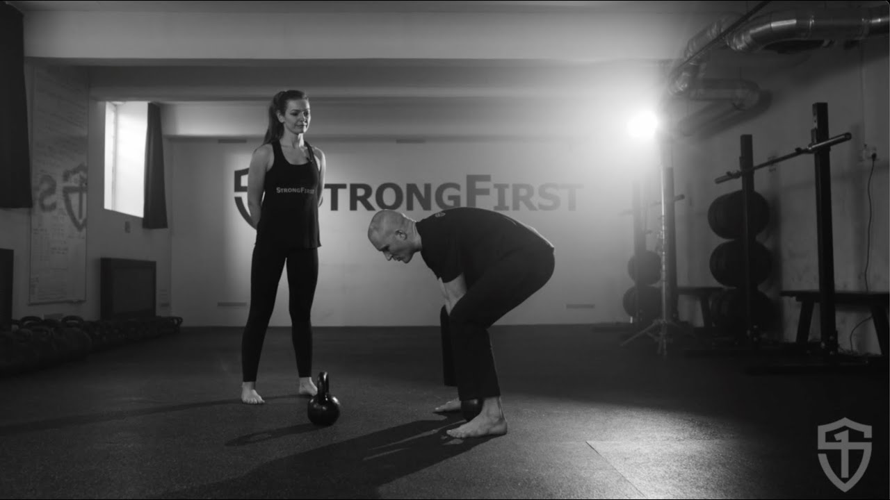 Kettlebell Deadlift: The Most Common Mistakes | StrongFirst